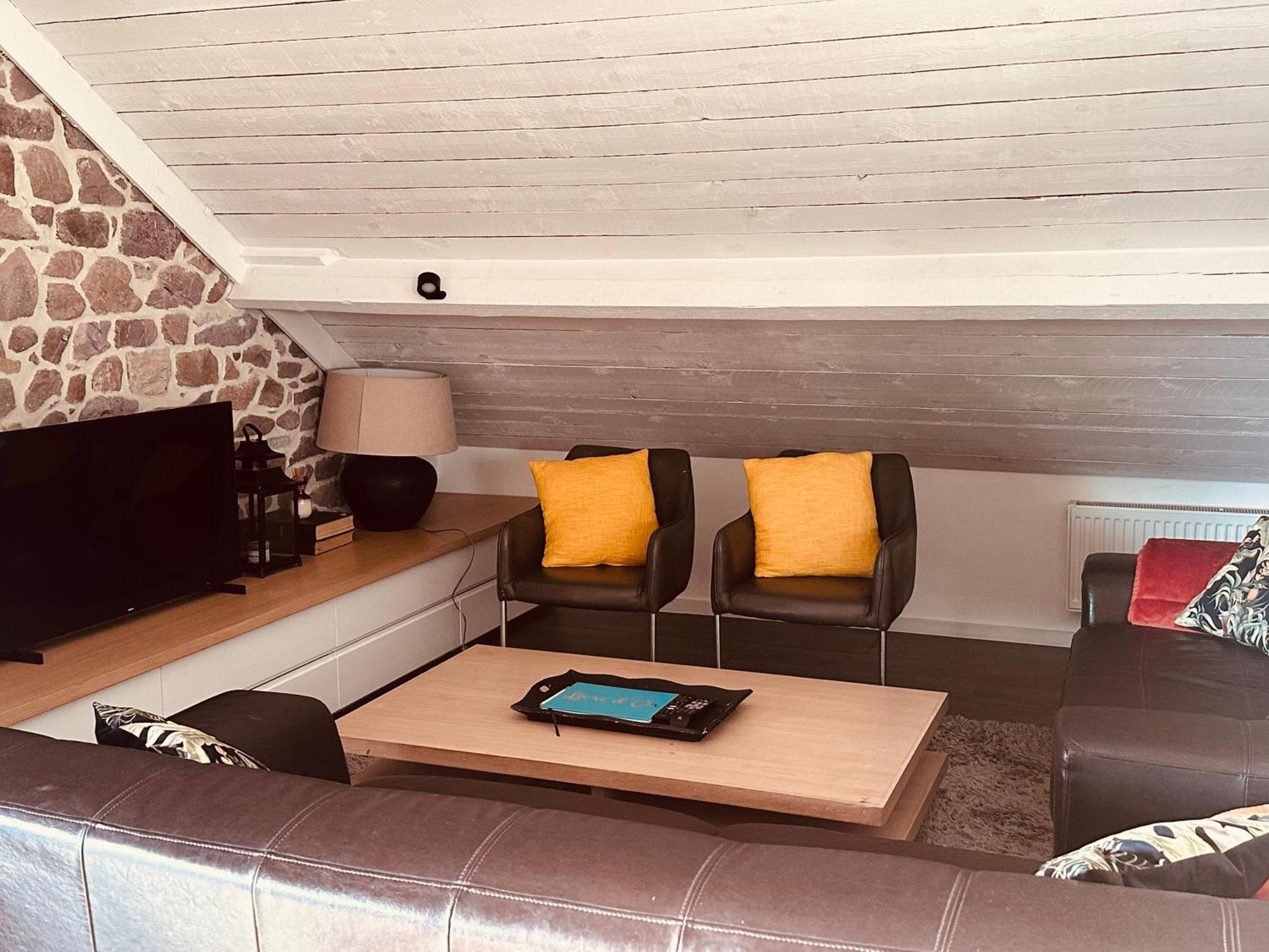 grange enchantée Profondeville Extérieur photo